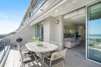 Dolphin Beach H106 by HostAgents