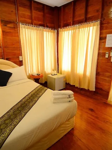 รูปภาพของบ้านชายเลรีสอร์ท ขนอม