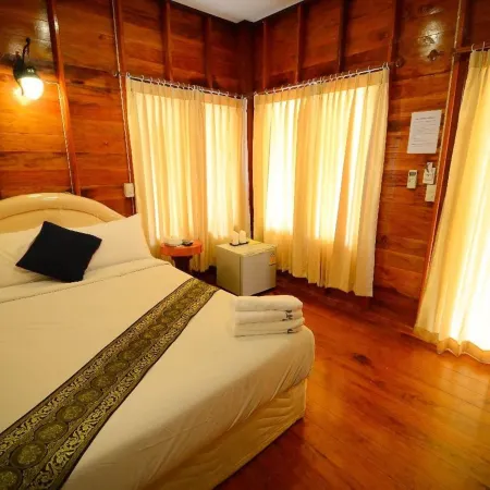 Baanchaylay Resort