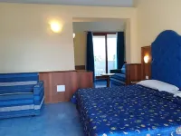 Kalos Hotel Hotels near Lido Beach Bonday