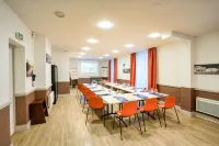 Campanile Orleans Centre - Gare Hotels in Orleans