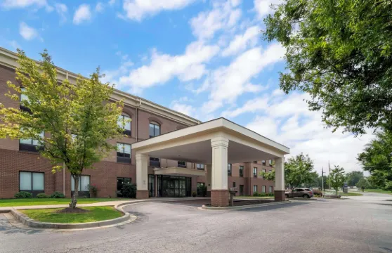 西門購物中心舒適套房酒店