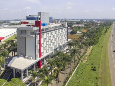 BiglandOtel Sentul - Suites and Convention