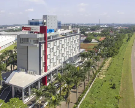 BiglandOtel Sentul - Suites and Convention Hotels in Babakan Madang