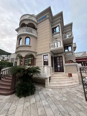 호텔 빌라 럭스