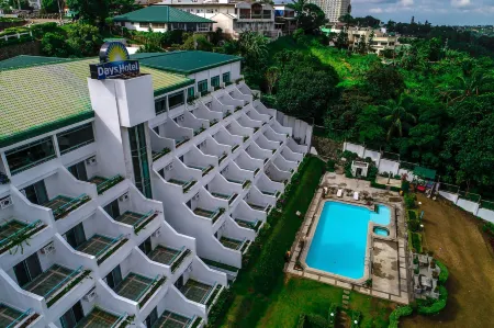 Days Hotel Tagaytay Отели рядом с достопримечательностью «Тагайтай»