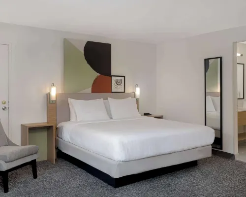 Spark by Hilton Savannah Midtown Hotels near Hunter Golf Course