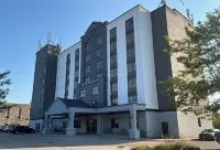 Country Inn & Suites by Radisson, Niagara Falls, on