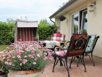 Cozy Coastal Stay with Garden