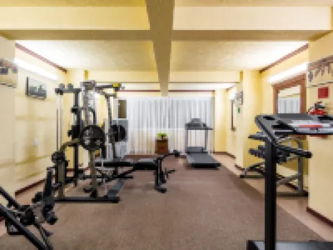 Howard Johnson by Wyndham Toluca Hotels in Toluca