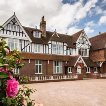 The Grange Court B&B Hotel