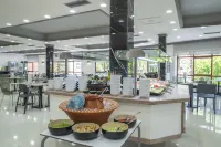Hotel Benidorm East by Pierre & Vacances - sarapan