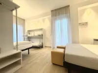 Hotel Eiffel