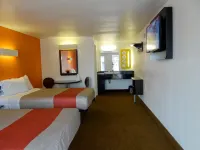 Motel 6 Erie, PA