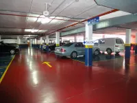 Hotel Madeira Centro - parking