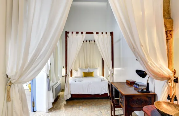 里亞德阿馬里斯