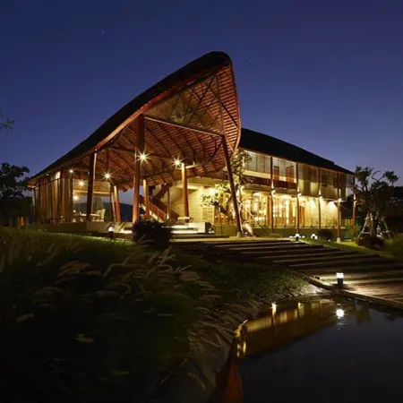 Boribot Pool Resort