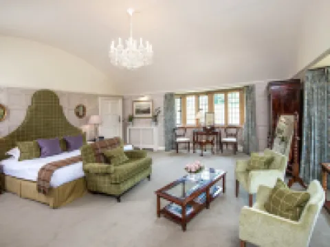 Buckland Manor - A Relais & Chateaux Hotel Hotel di Broadway