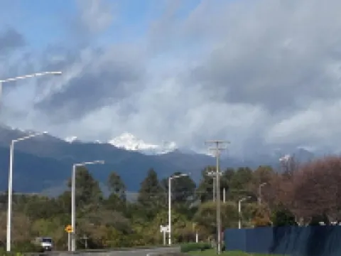 西港水療汽車旅館