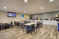Days Inn by Wyndham Sturgis Hotels in Meade County