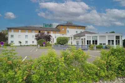 Brit Hotel le Cottage le Mans Sud فنادق في Mulsanne