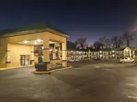 Super 8 by Wyndham Columbia Hotel di Columbia