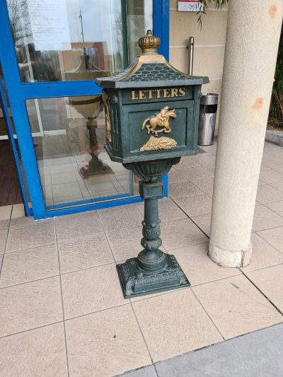 共有エリア コンフォート ホテル エアポート CDGの写真