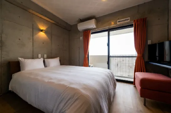 沖繩松山小島酒店