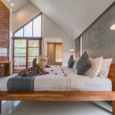 亞拉瑪小屋 瑜伽穀倉工作室（Yoga Barn Studio）附近的飯店