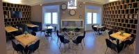 Hotel Leonor de Aquitania - breakfast