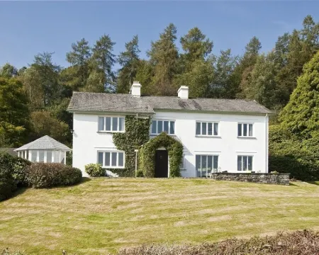 ハイ グラッシングズ カントリー ハウス ホークスヘッドのホテル