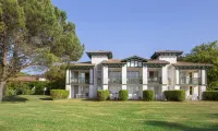 Résidence Pierre & Vacances le Domaine de Bordaberry Hotels in Urrugne