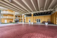 Treasure Island by Book That Condo Отели в г. Lower Grand Lagoon