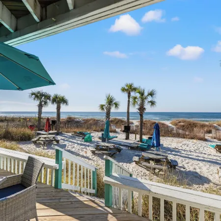 Sandpiper Beacon Beach Resort