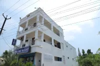 La Bell Residency Near Auroville Beach Hotels in Periyamudaliyar Chavadi