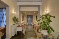 Hotel Universo