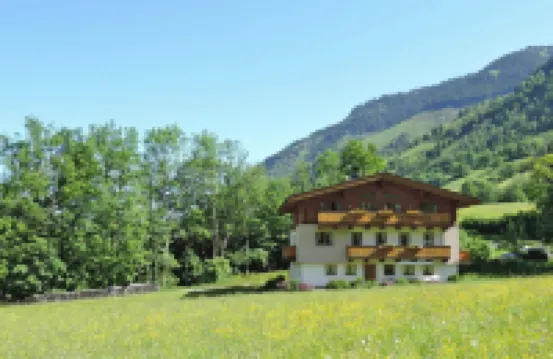 靠近大鐘山路的富施公寓 大格洛克納山道旁富施酒店