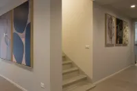 AR Prestige Penthouse - Noho