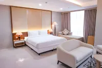 UNS Tower Hotel Hotel di Jebres