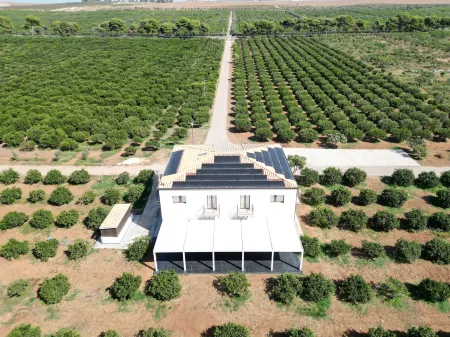 Tenuta Macconi Country Rooms Отели в г. Scoglitti