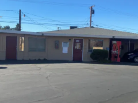 Apple Valley Motel