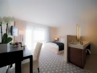 SeeHotel Ketsch Hotels in Ketsch