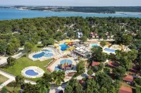 Valamar Camping Lanterna - Pet friendly