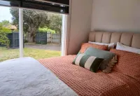 Capel Sound Hideaway - 3-Star