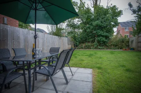 Maes Yr Odyn - 3 Bedroom Holiday Home - Narberth Отели в г. Нарберт