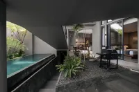 Mahitala Villa Bandung Heated Pool Hotels in Cidadap