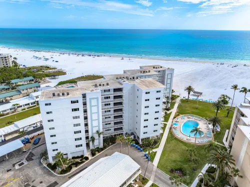 Jamaica Royale Beachfront Tower by Beachside Management