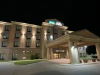 Spark by Hilton Glendive