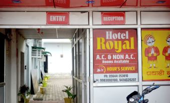 Hotal Royal Restaurant and Bar