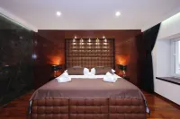 Deluxe Dino Room Hotels in Preko